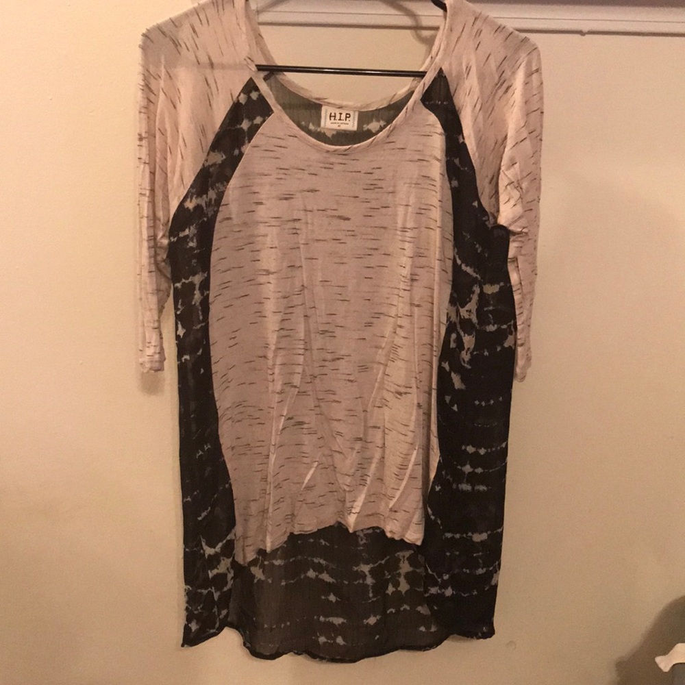 Buckle mid sleeve top! See through